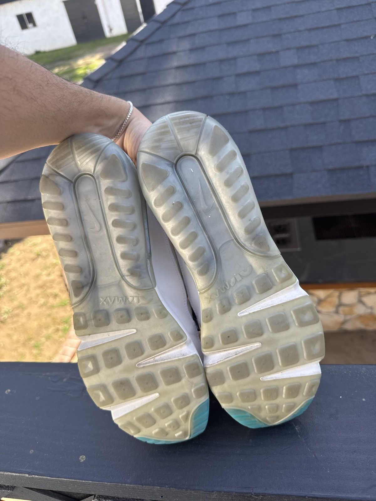 Nike Nike running shoes 2090 Size US 10.5 / EU 43-44 - 7 Thumbnail