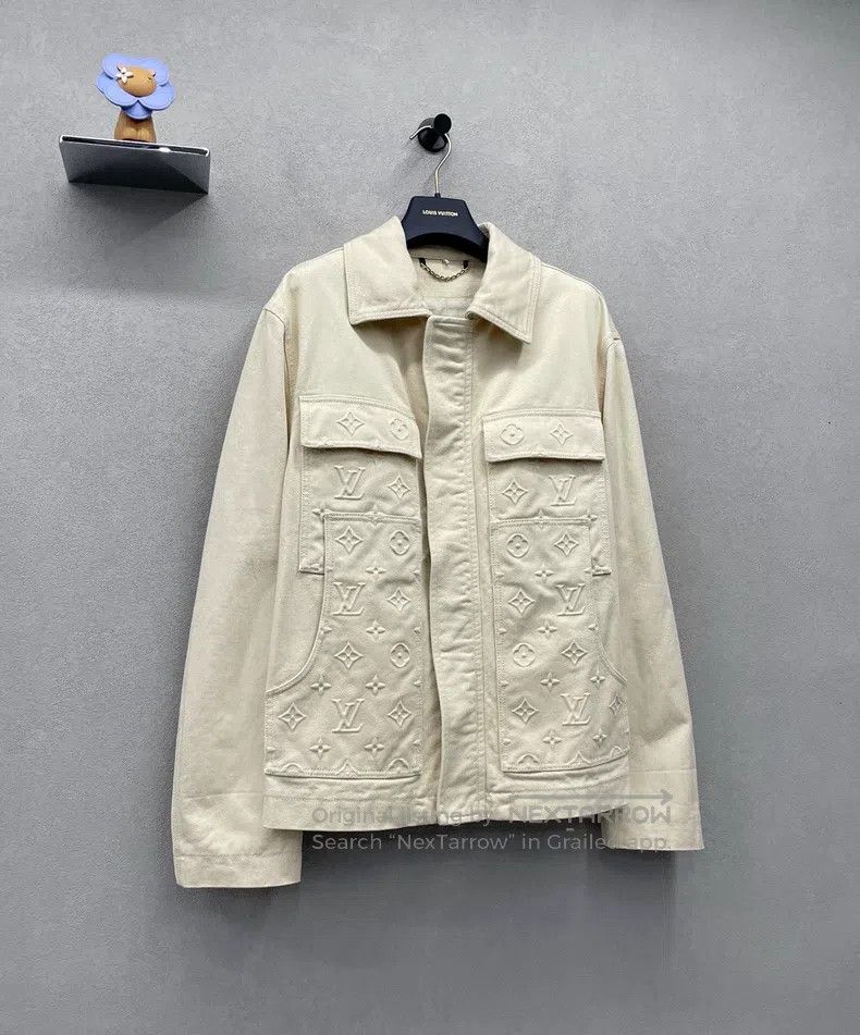 Louis Vuitton Louis Vuitton Lumberjack embossed dark beige jacket Size US S / EU 44-46 / 1 - 3 Thumbnail