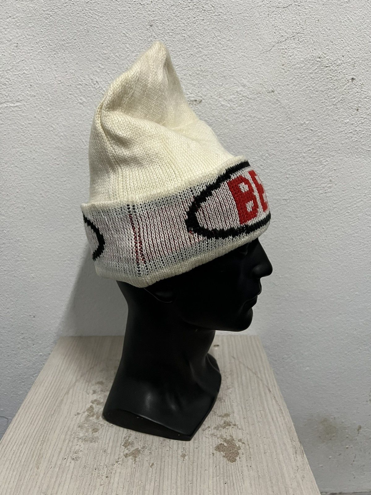 Vintage Vintage Bell Racing Spell Out Beanie Hat Size ONE SIZE - 4 Thumbnail
