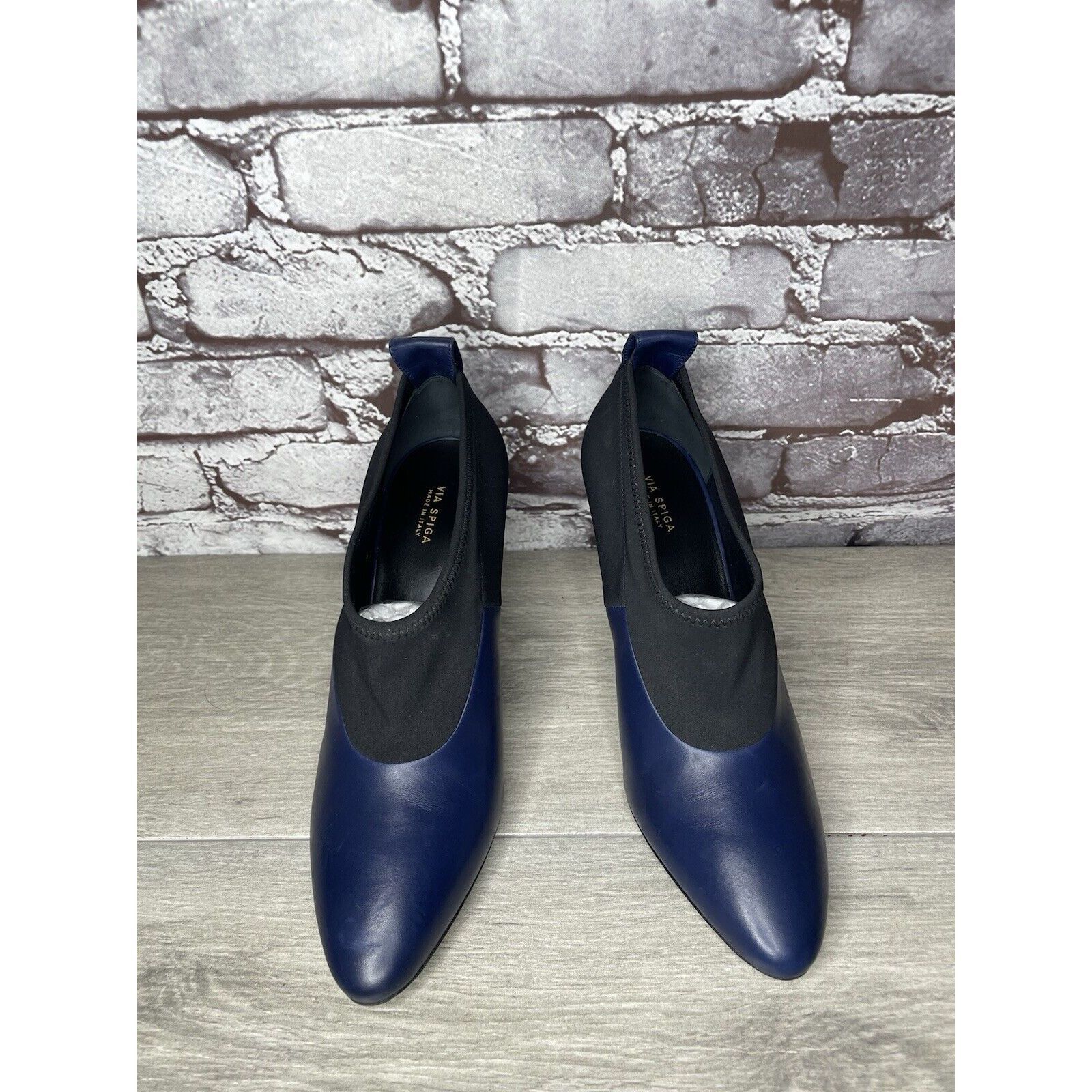 Other Via Spiga Midnight Navy Blue Leather Black Fabric Heels Wome Size US 8.5 / IT 38.5 - 2 Thumbnail