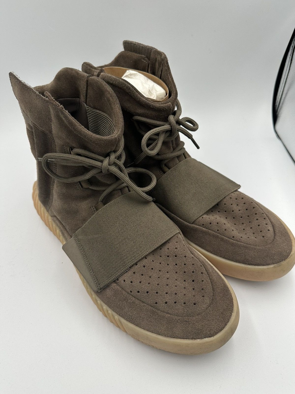 Yeezy YEEZY BOOST 750 chocolate Size US 12.5 / EU 45-46 - 4 Thumbnail