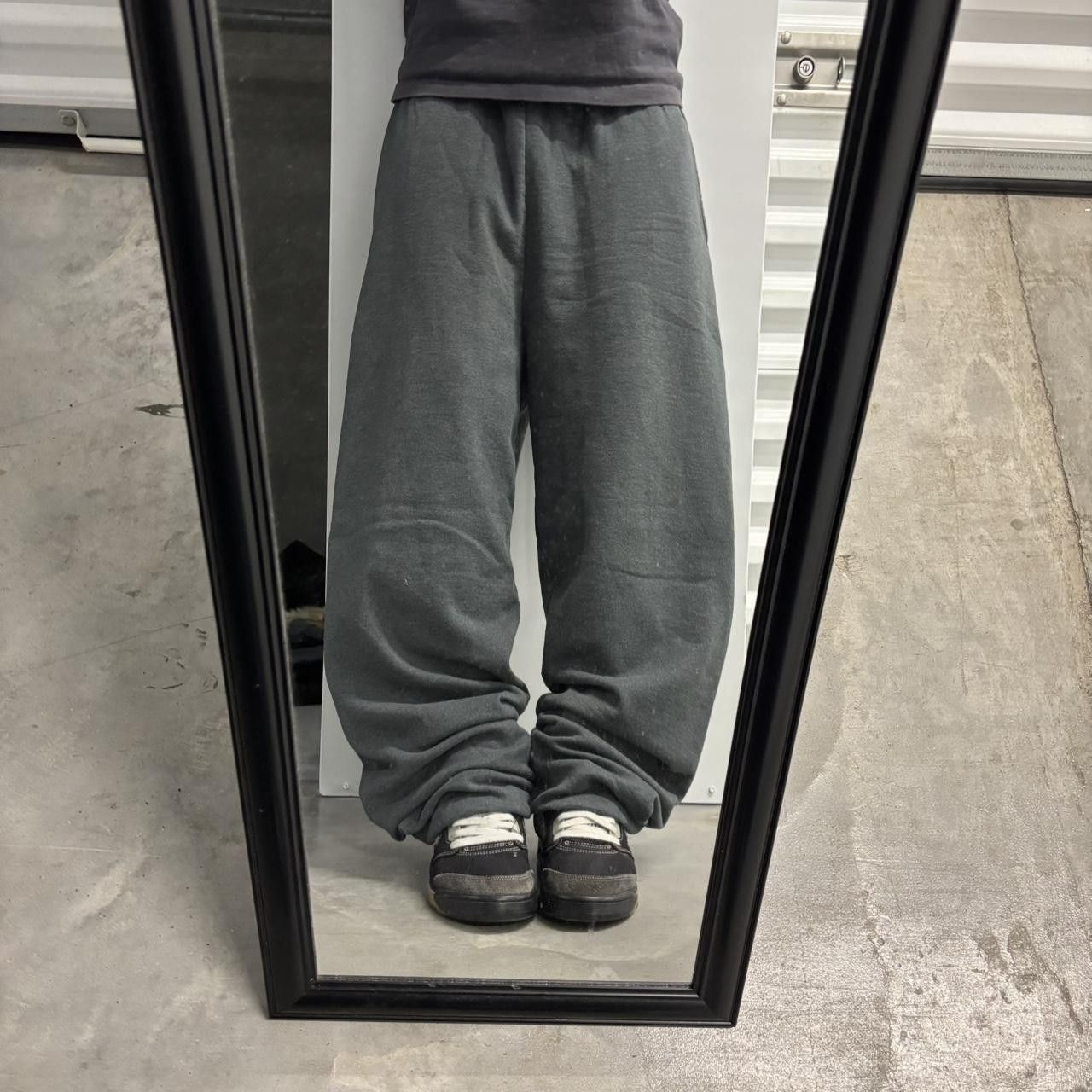 Vintage Crazy Vintage Y2K/2000s Baggy Dark Grey Streetwear Essential Sweatpants! Size US 34 / EU 50 - 1 Thumbnail
