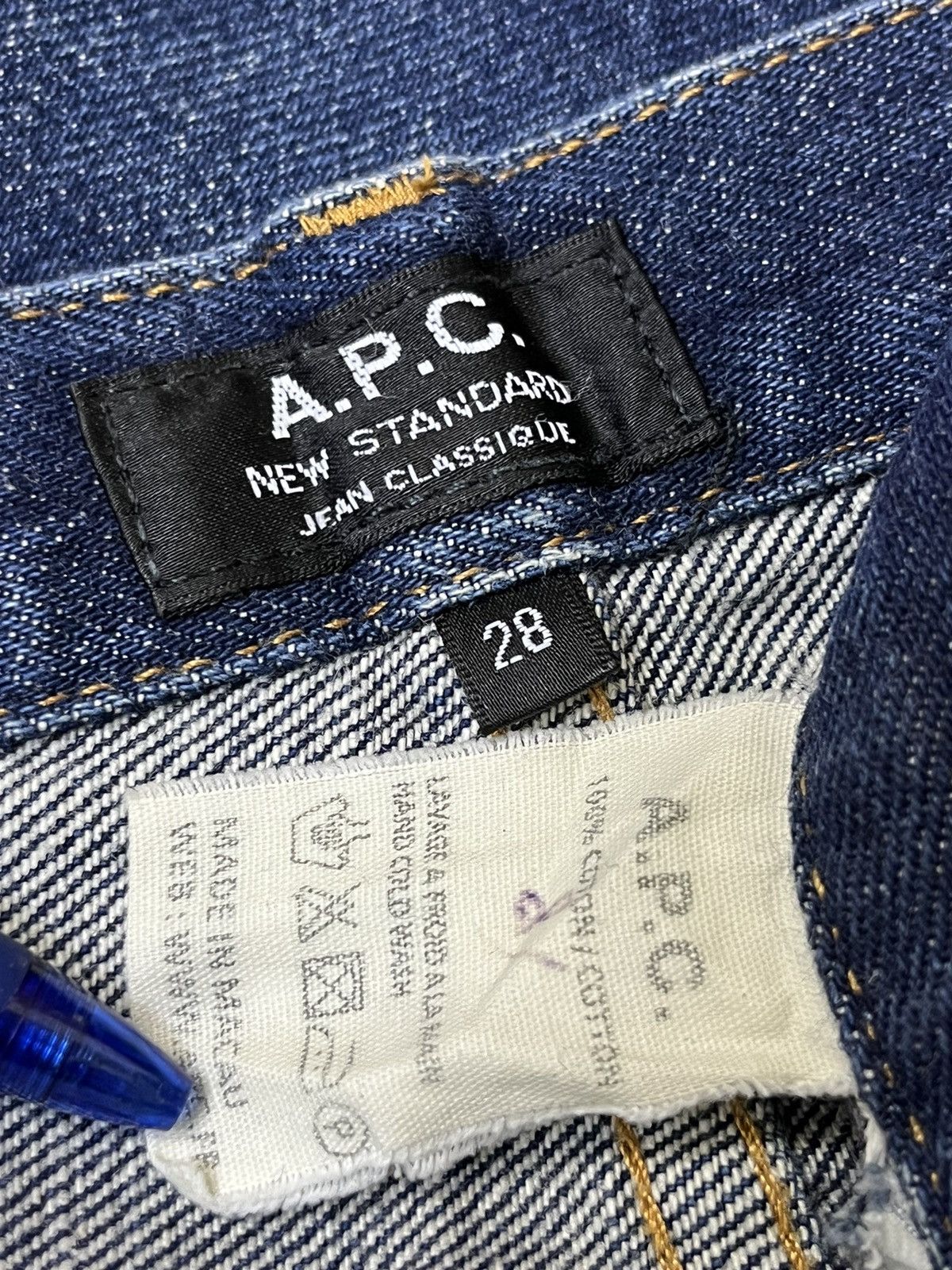A.P.C. A.P.C NEW STANDARD BUTTON REDLINE SELVEDGE JEANS Size US 29 - 19 Thumbnail