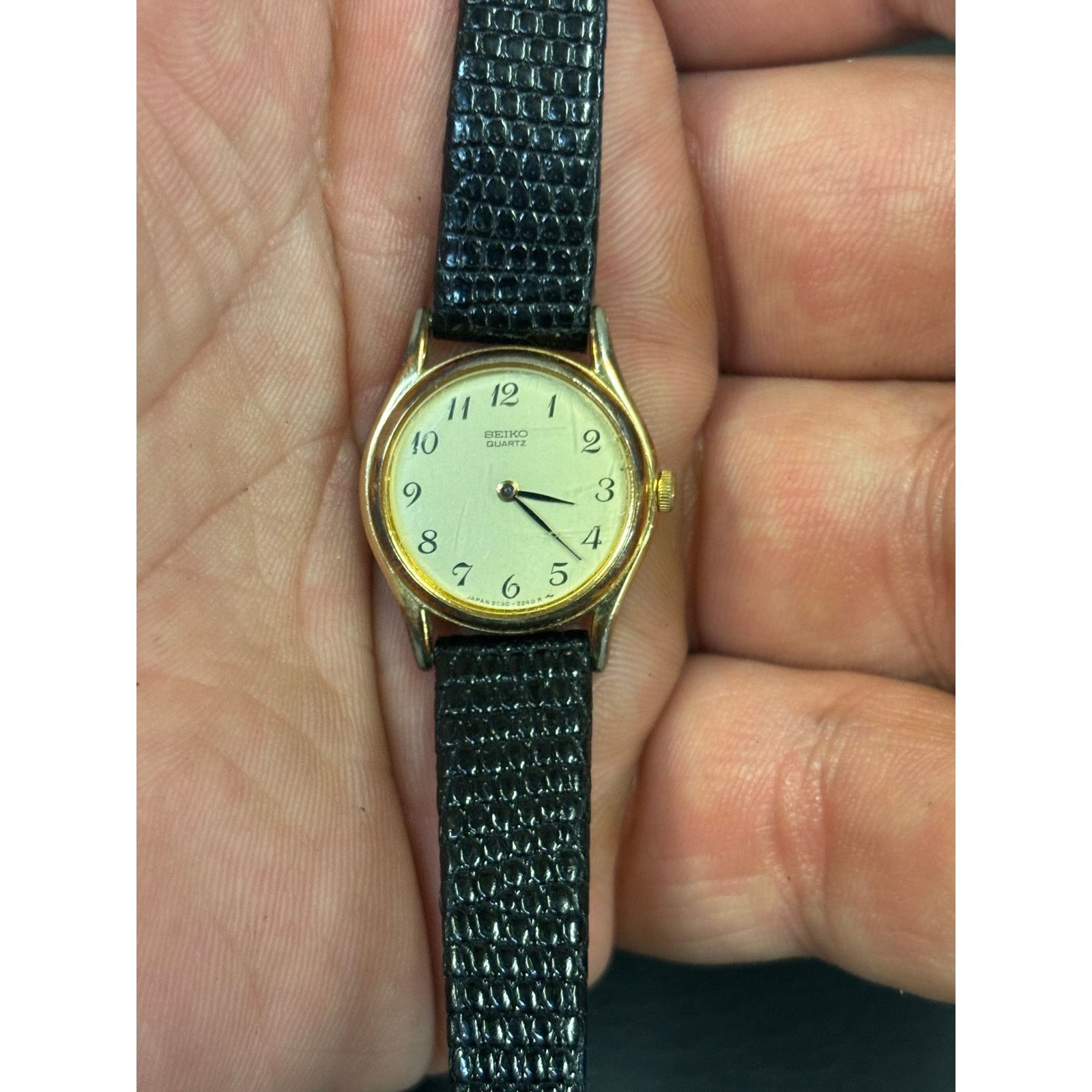 Seiko Vintage Seiko 2C20-0369 Gold Tone Women’s Watch! New Battery Size ONE SIZE - 3 Thumbnail