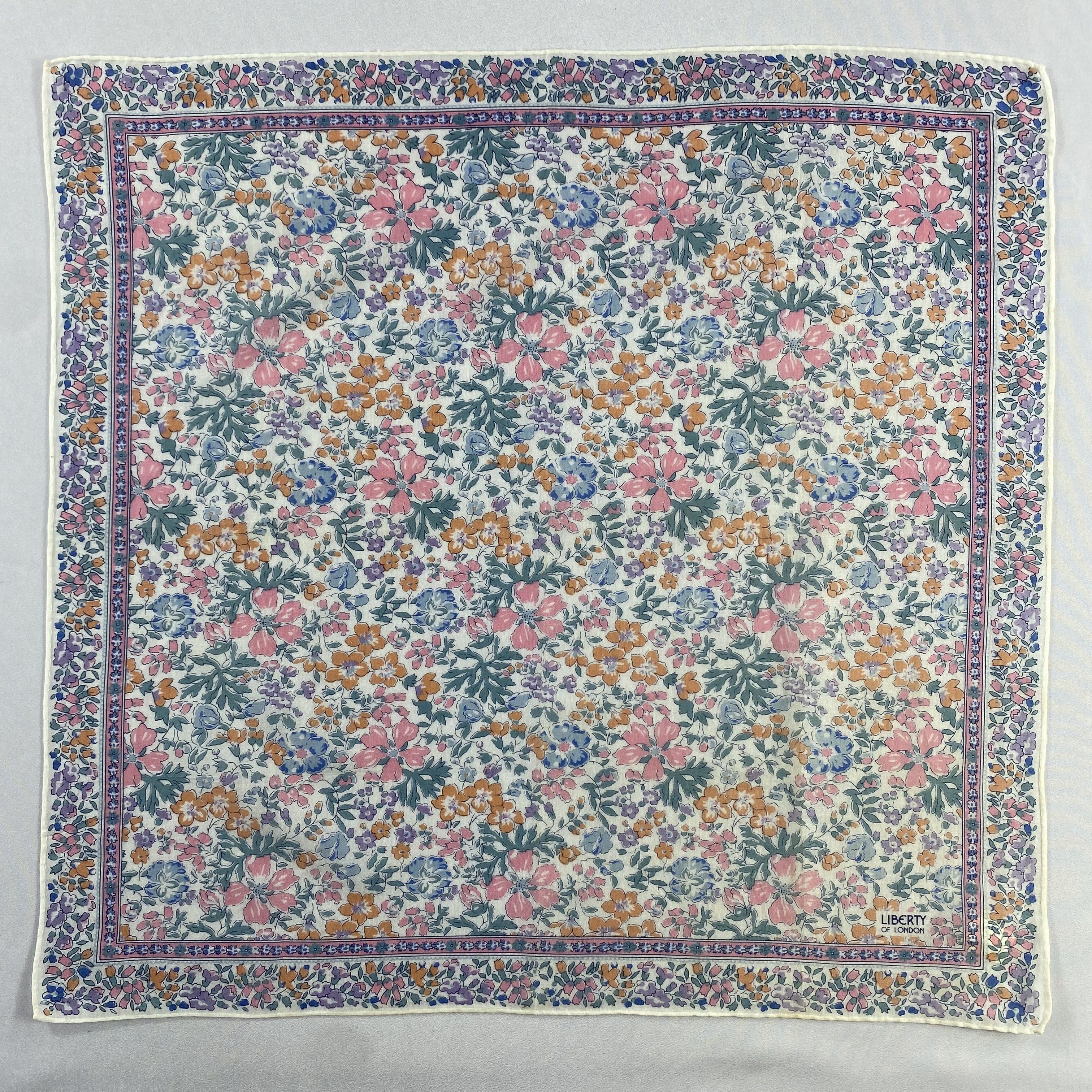 Liberty × Vintage Liberty Neckerchief / Bandana / Handkerchief-P880 Size ONE SIZE - 1 Thumbnail