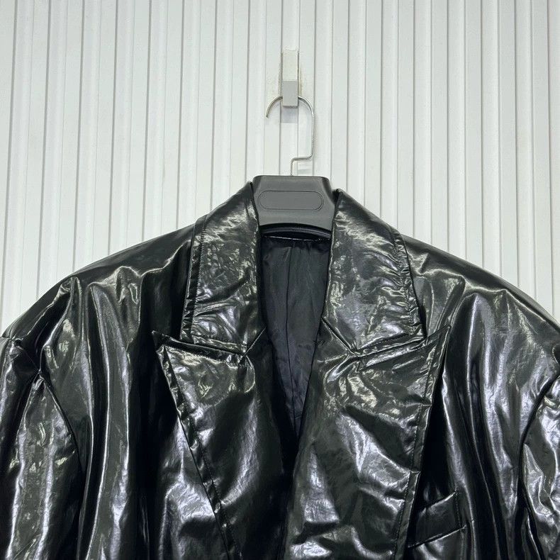 Balenciaga Balenciaga Bright patent leather suit Size US L / EU 52-54 / 3 - 3 Thumbnail
