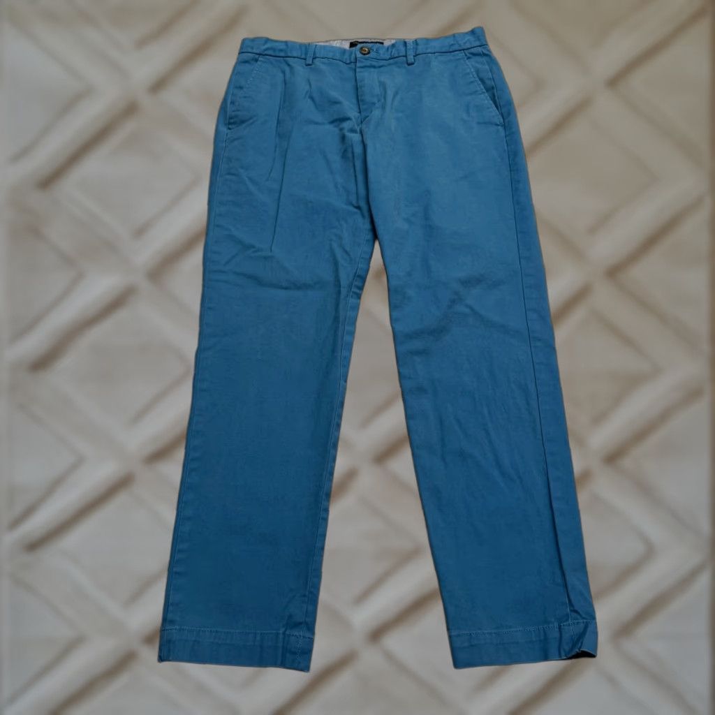 Banana Republic Banana Republic Mason Chino Pants Mens 32x32 Teal Bay Blue Straight Flat Front Casual Workwear Pants Regular Size 32 Mens Pants Blue Size US 32 / EU 48 - 1 Thumbnail