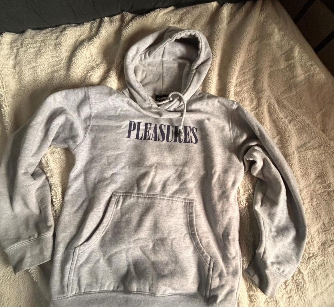 Pleasures Pleasures hoodie blue font heather gray small Size US S / EU 44-46 / 1 - 4 Thumbnail