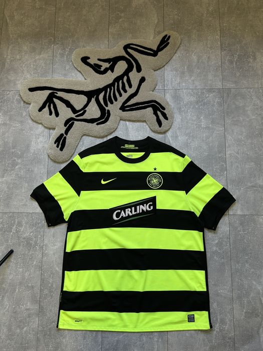 Mens NIKE Celtic Football Club Carling Soccer Jersey Shirt Size Small S