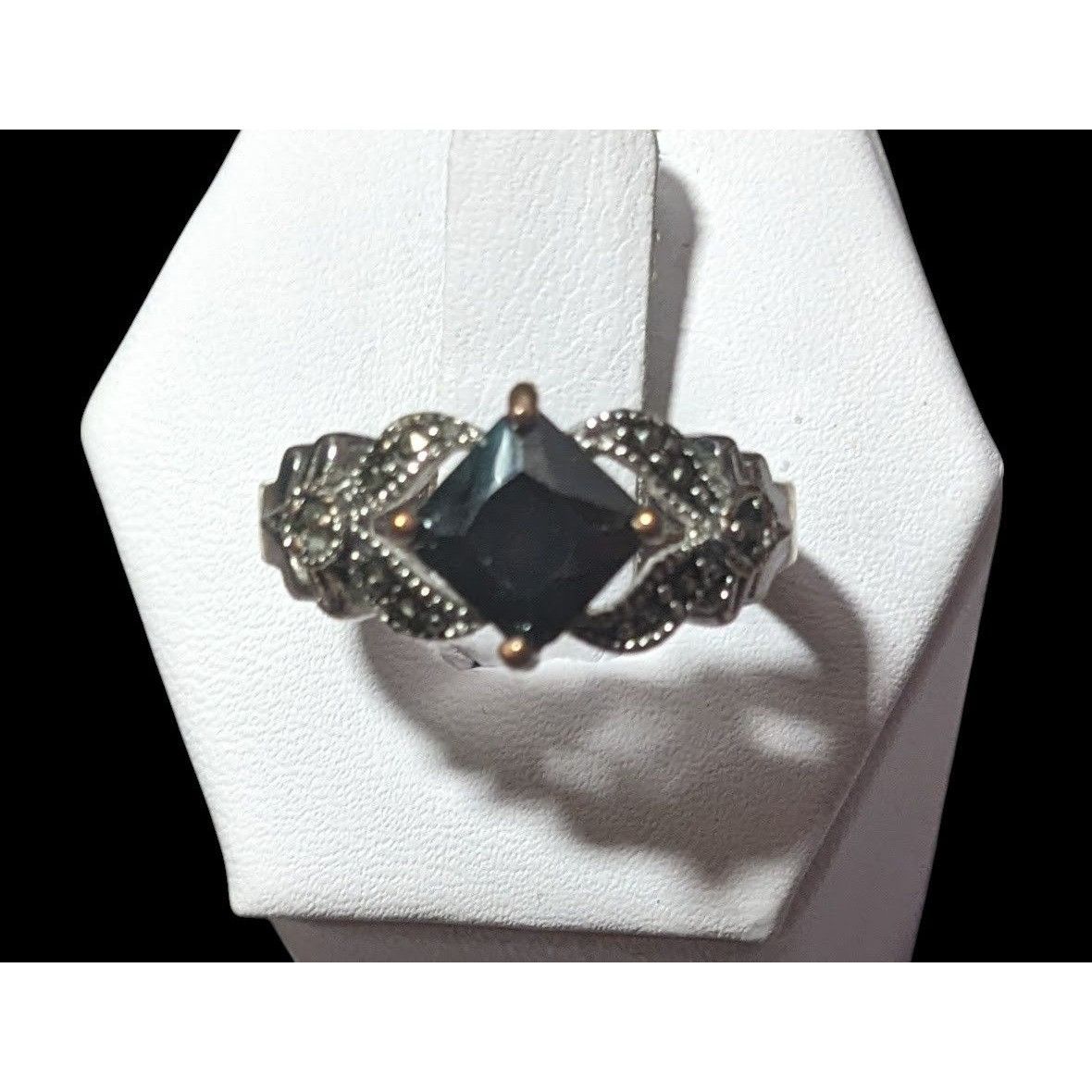 Other Gothic Art Deco Black Gemmed And Marcasite Ring Size 7 1/4 Size ONE SIZE - 1 Thumbnail