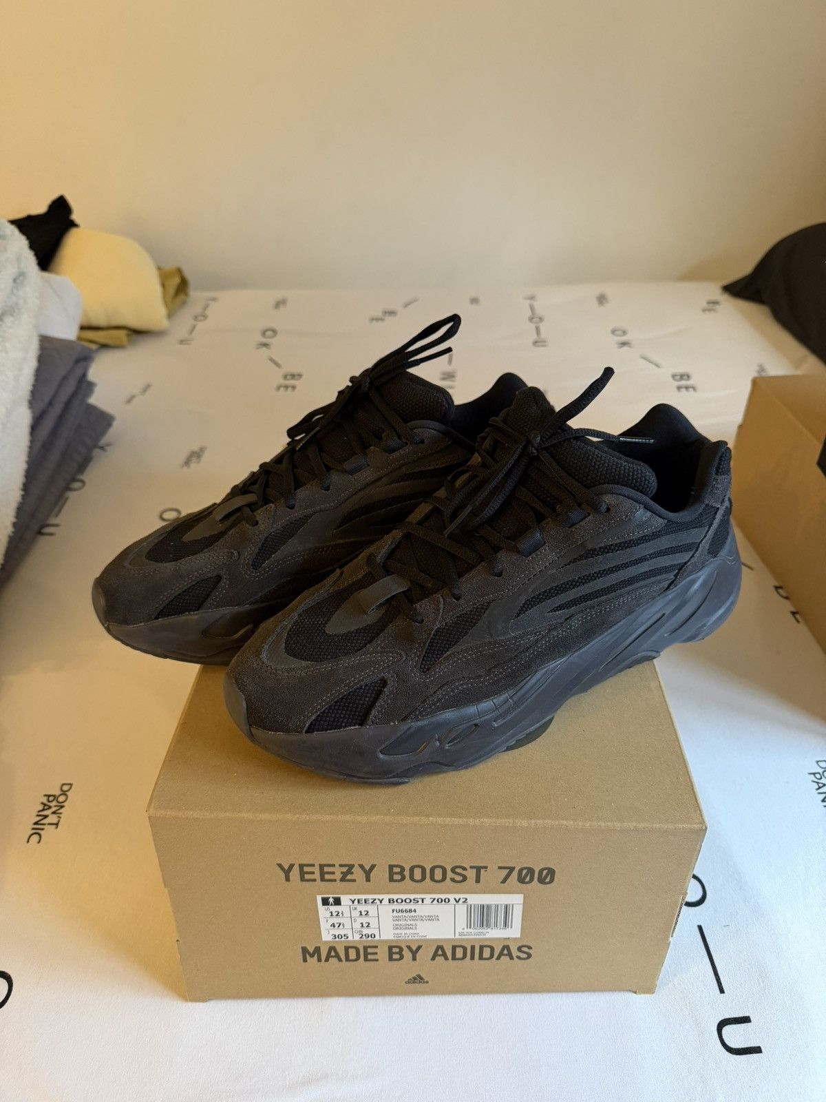 Adidas Yeezy Boost 700 V2 Utility Black 12.5US