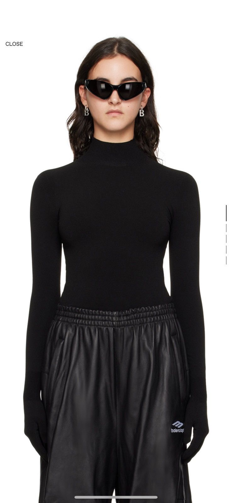 Balenciaga Balenciaga black gloves turtleneck Size XS / US 0-2 / IT 36-38 - 1 Thumbnail