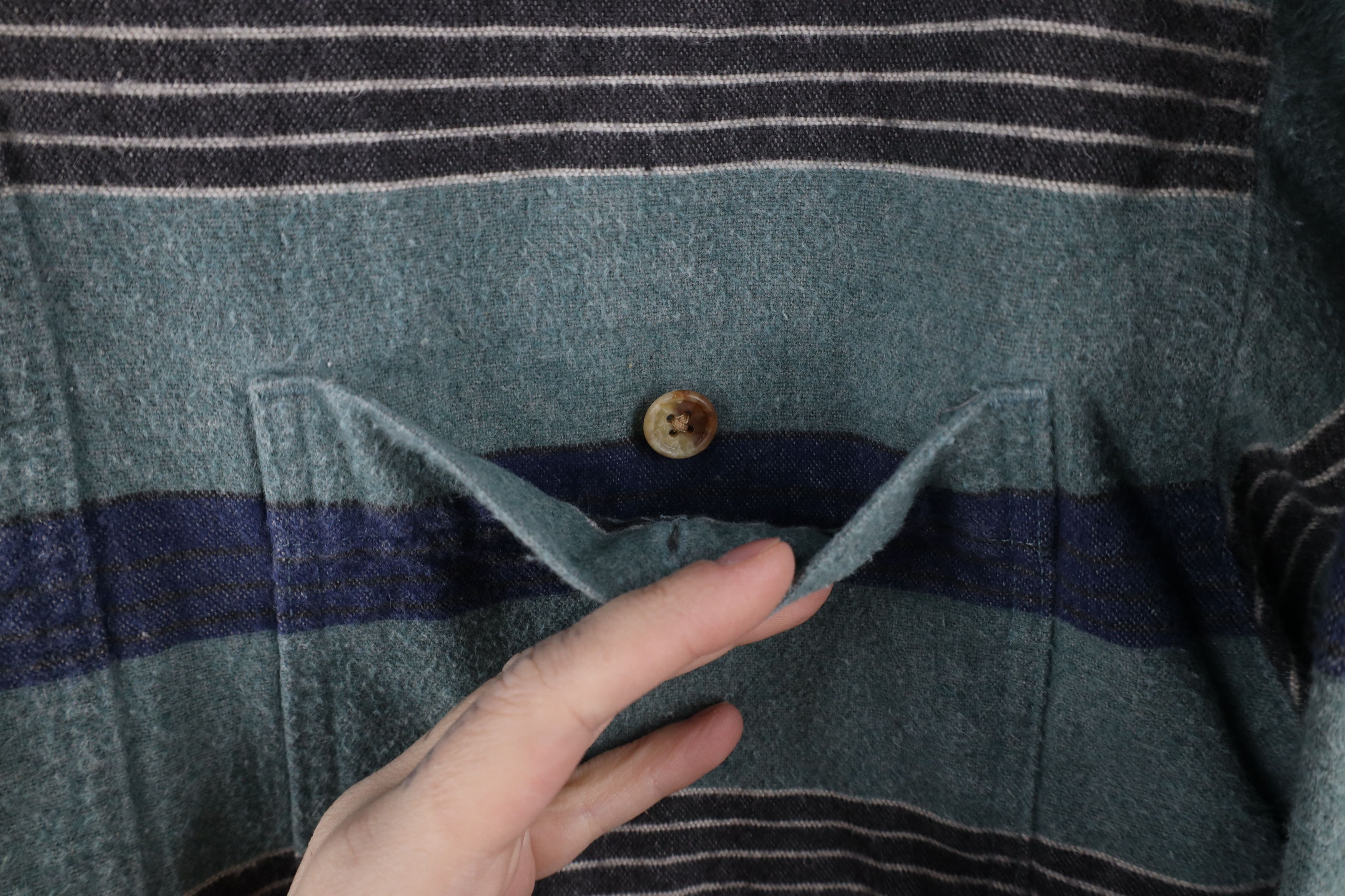 Eddie Bauer × Vintage Vintage 90s Eddie Bauer Chamois Cloth Button Shirt USA Size US S / EU 44-46 / 1 - 4 Thumbnail