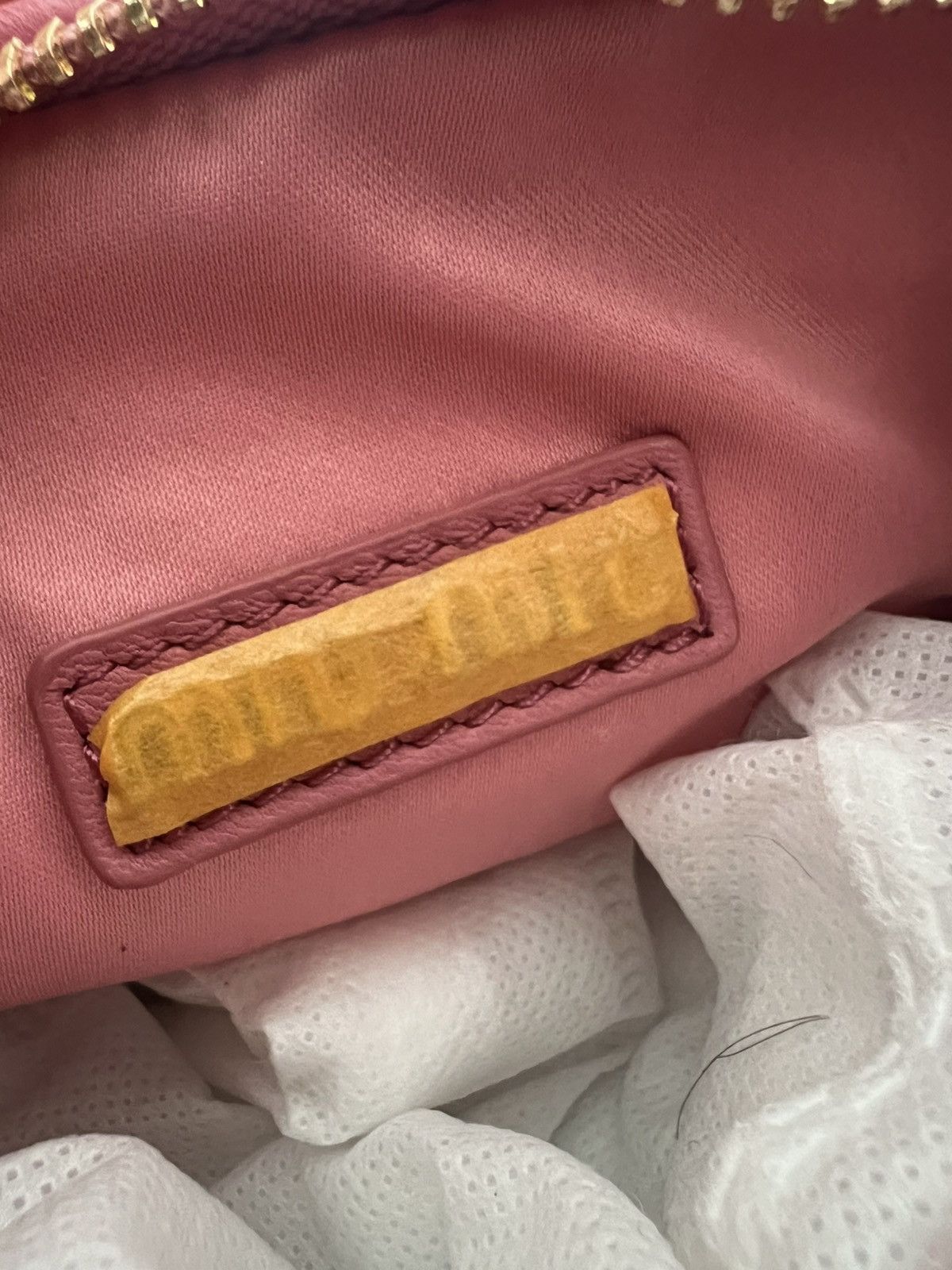Miu Miu Miu Miu Wander matelassé nappa leather hobo bag in pink Size ONE SIZE - 4 Thumbnail