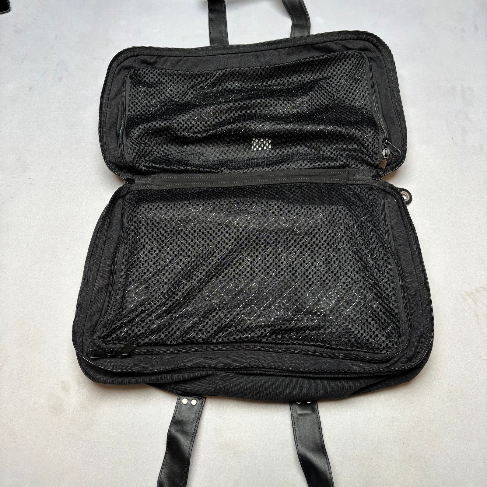 Oakley Oakley Carry On Top Handle Weekender Black Canvas Bag Size ONE SIZE - 3 Thumbnail