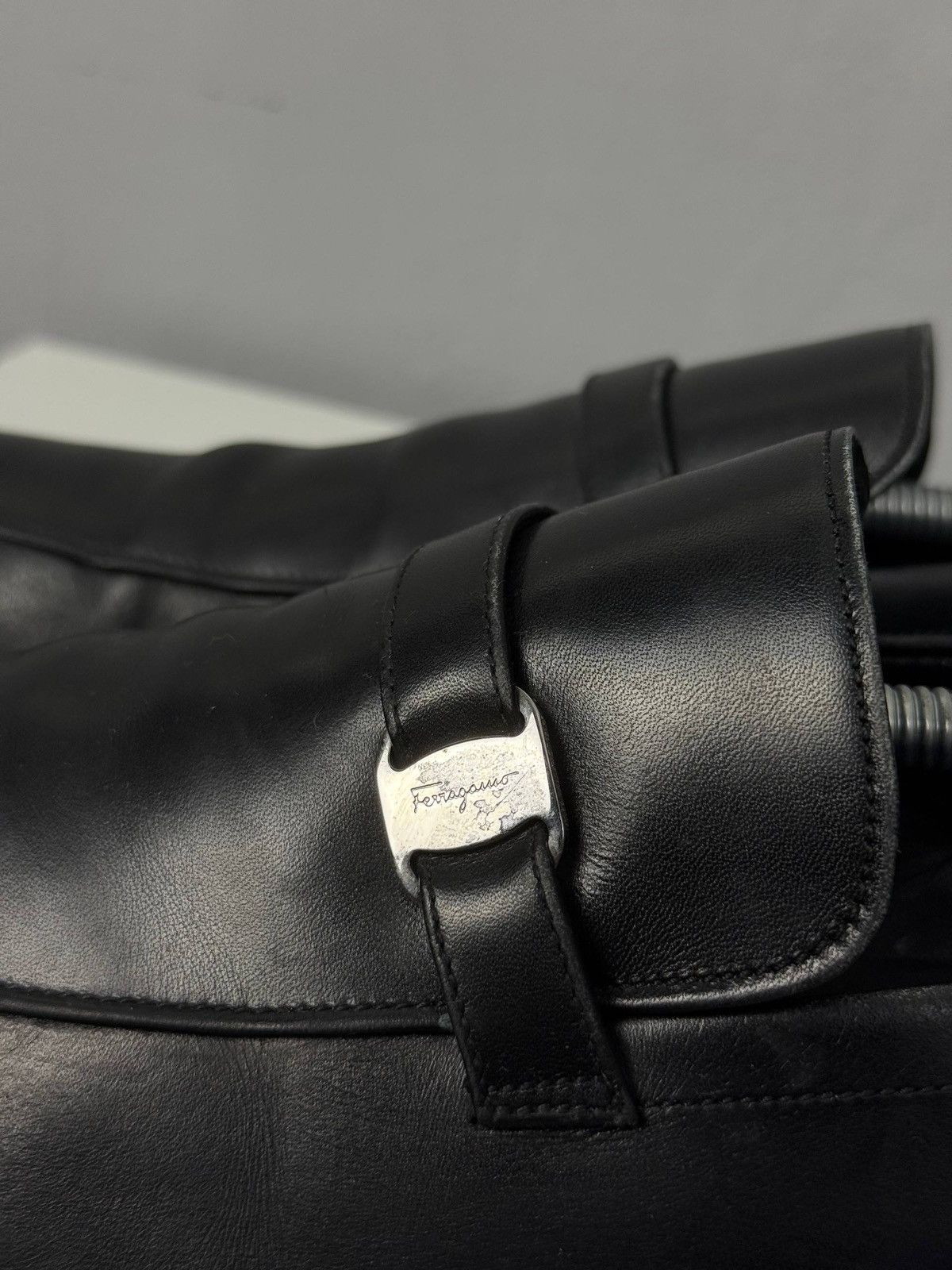Salvatore Ferragamo Salvatore Ferragamo Gancini Leather Loafers Black US 12 Size US 12 / EU 45 - 9 Thumbnail