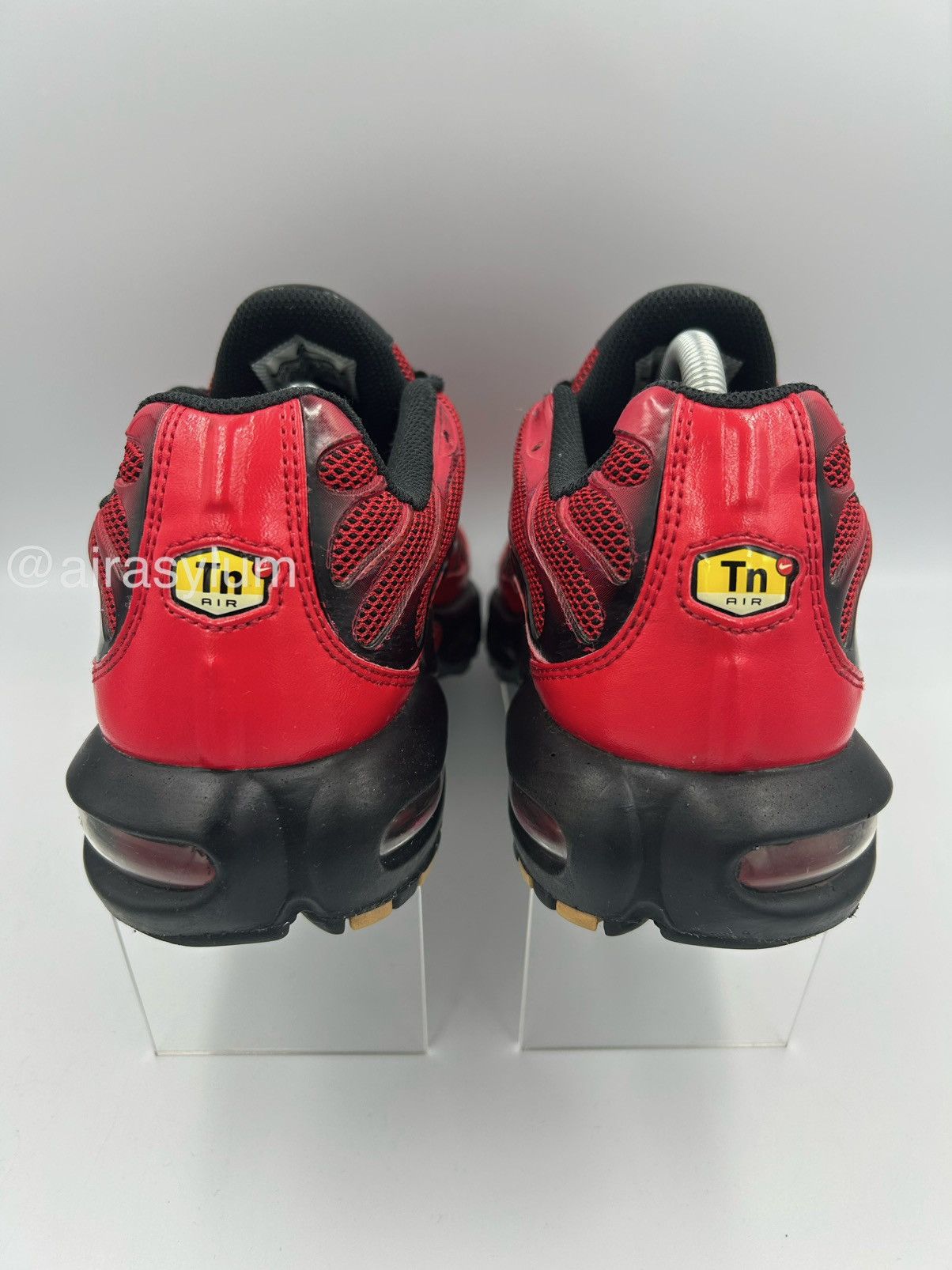 Nike 👹2015 Nike Air Max Plus Tuned Air Tn ”Diablo Red / Loves” Size US 10.5 / EU 43-44 - 7 Thumbnail