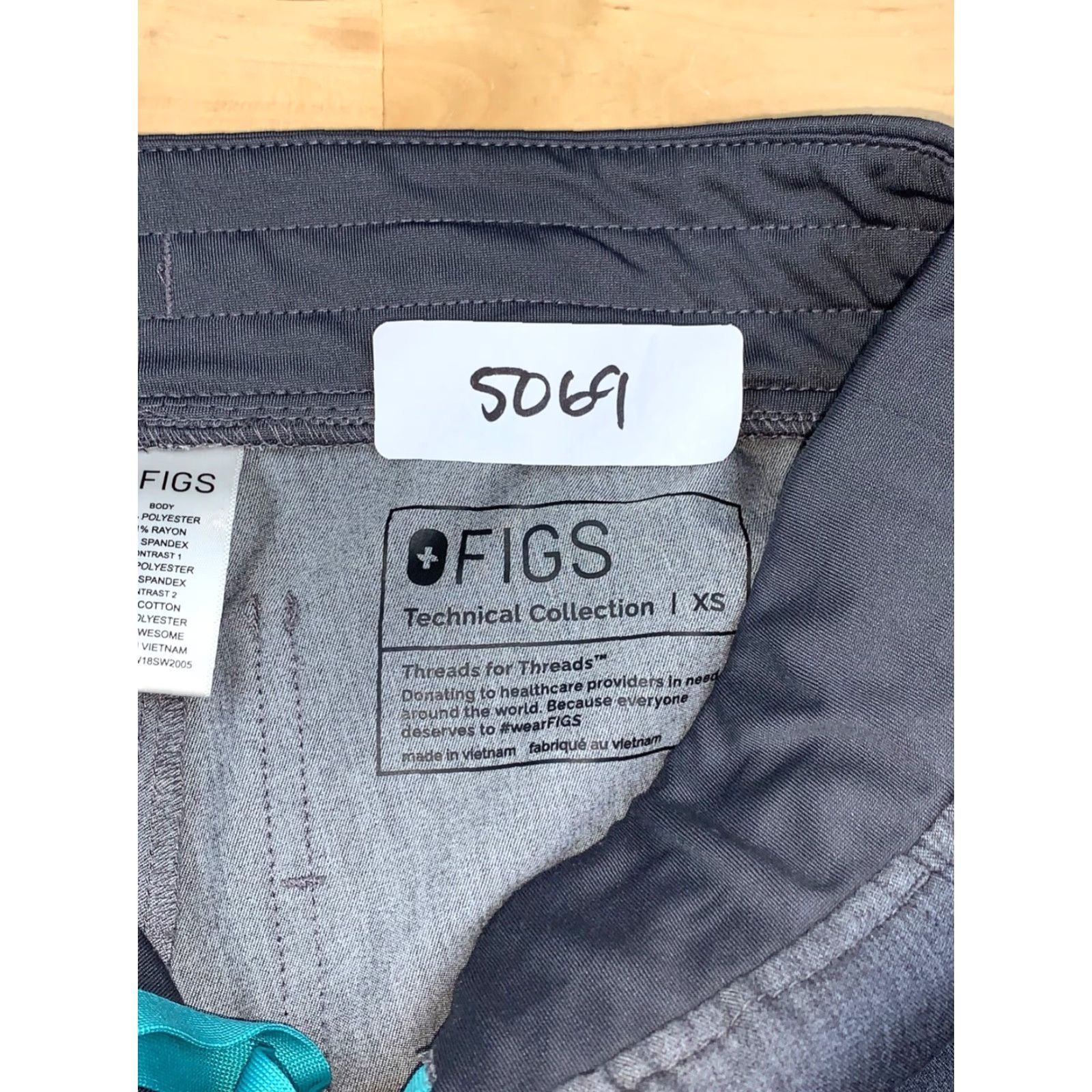 Vintage Womens Figs Scrubs Set XS Charcoal Casma Top Zamora Joggers Medical Work XS Gray Size XS / US 0-2 / IT 36-38 - 7 Thumbnail