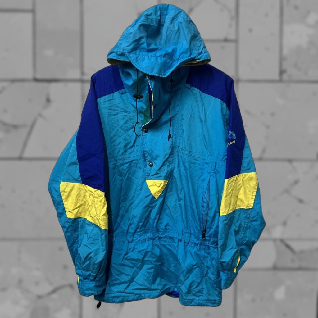 The North Face VTG The North Face Extreme Blue Hooded Jacket Mens Size M Zip Windbreaker Hooded Nylon Jacket Blue Mens M Size US M / EU 48-50 / 2 - 1 Thumbnail