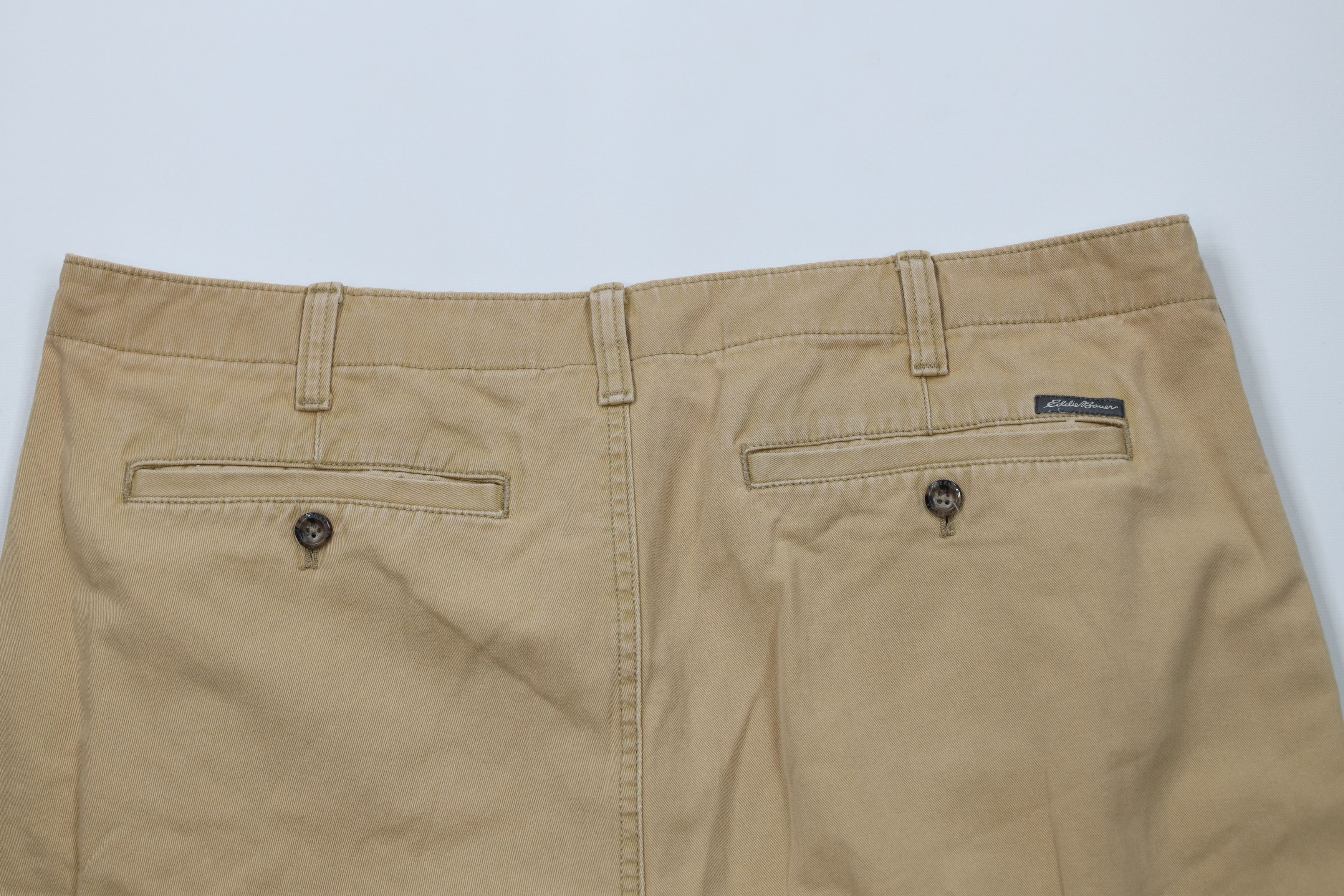 Eddie Bauer × Vintage Vintage Y2K Eddie Bauer Cargo Shorts Beige Cotton Size US 40 / EU 56 - 12 Thumbnail