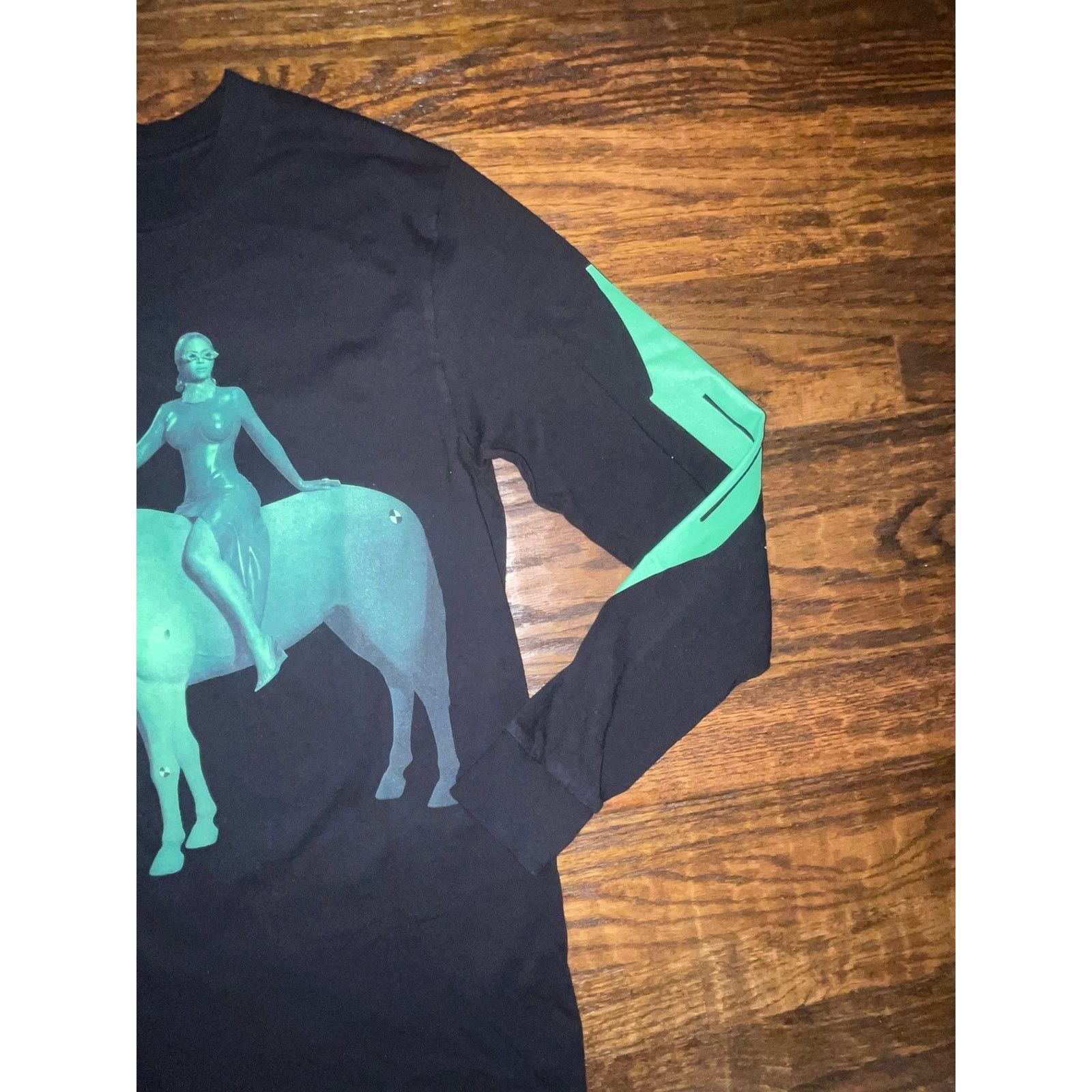 Beyonce BEYONCE RENAISSANCE WORLD TOUR CHROME L/S GREEN HORSE Size S / US 4 / IT 40 - 4 Thumbnail