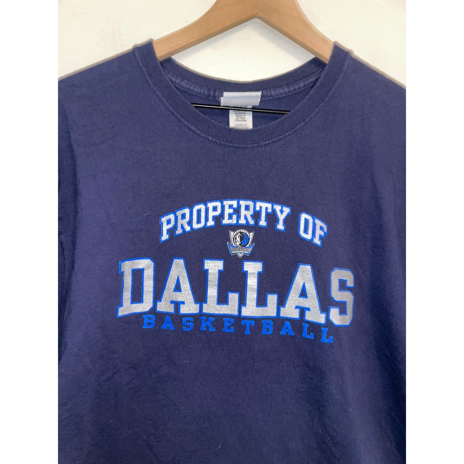 NBA NBA Dallas Mavs Shirt Mavericks Property Blue Tee 2000s XL Size US XL / EU 56 / 4 - 4 Thumbnail