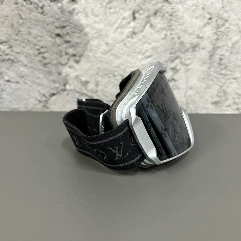 Louis Vuitton louis vuitton ski goggles with logo design-2507 Size ONE SIZE - 2 Thumbnail