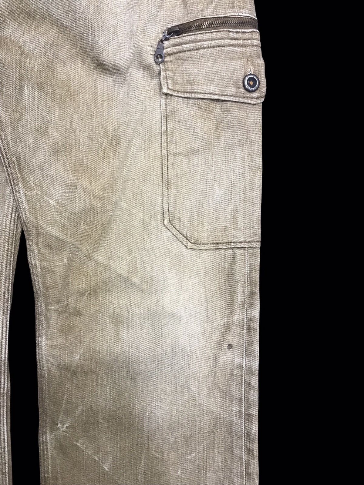 Japanese Brand 💥THRASHED💥BACK NUMBER TAN DISTRESSED CARGO DENIM F367 Size US 35 - 5 Thumbnail