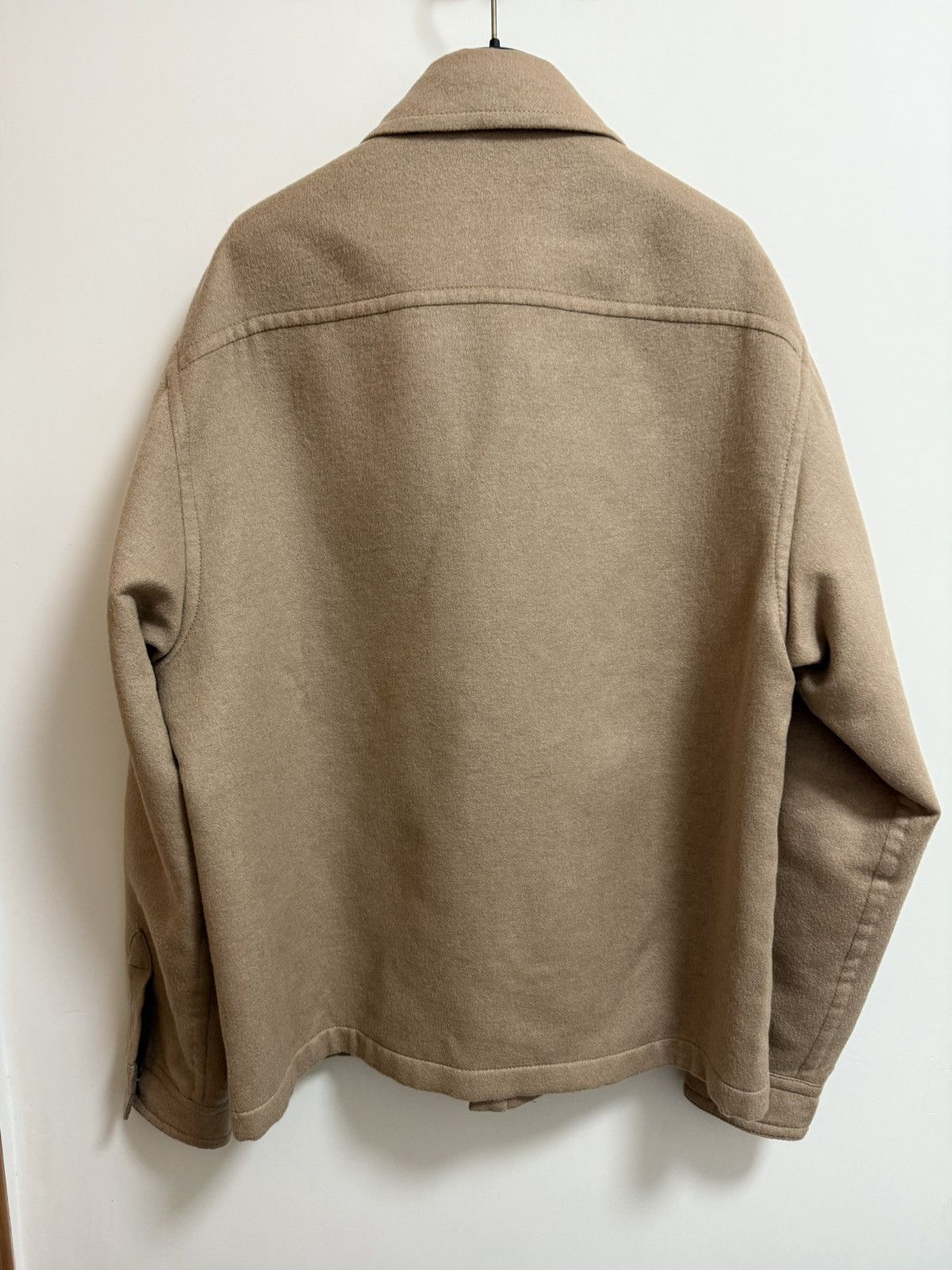 Louis Vuitton Louis Vuitton camel color oversized shirt jacket S Size US S / EU 44-46 / 1 - 4 Thumbnail