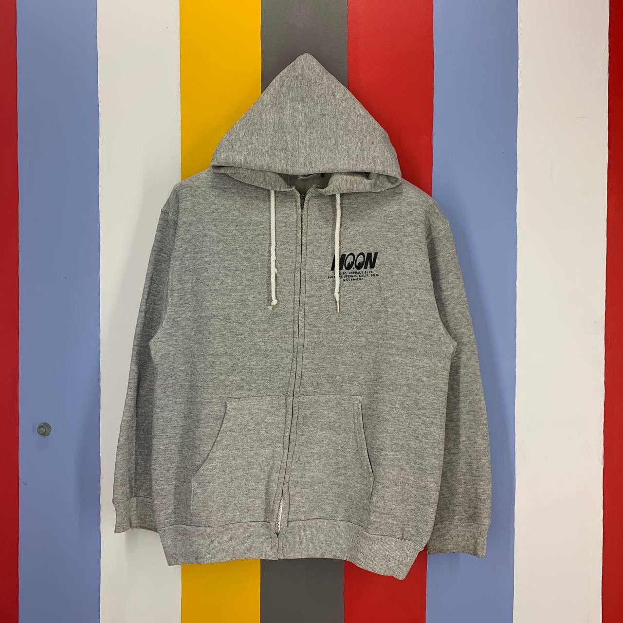 Hanes 90s Vintage MOON EYES Hoodie Pullover #2403-13x Size US M / EU 48-50 / 2 - 5 Thumbnail