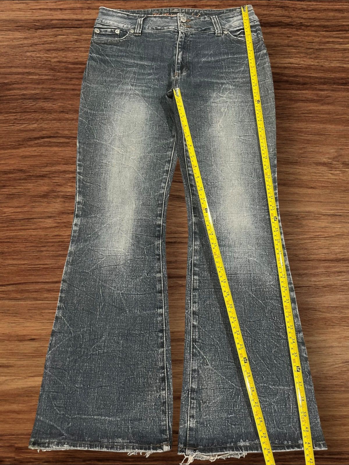 Japanese Brand ⚡️Flare⚡️Vintage Japanese Brand Double Button Dark Washed Jean Size 32" / US 10 / IT 46 - 9 Thumbnail