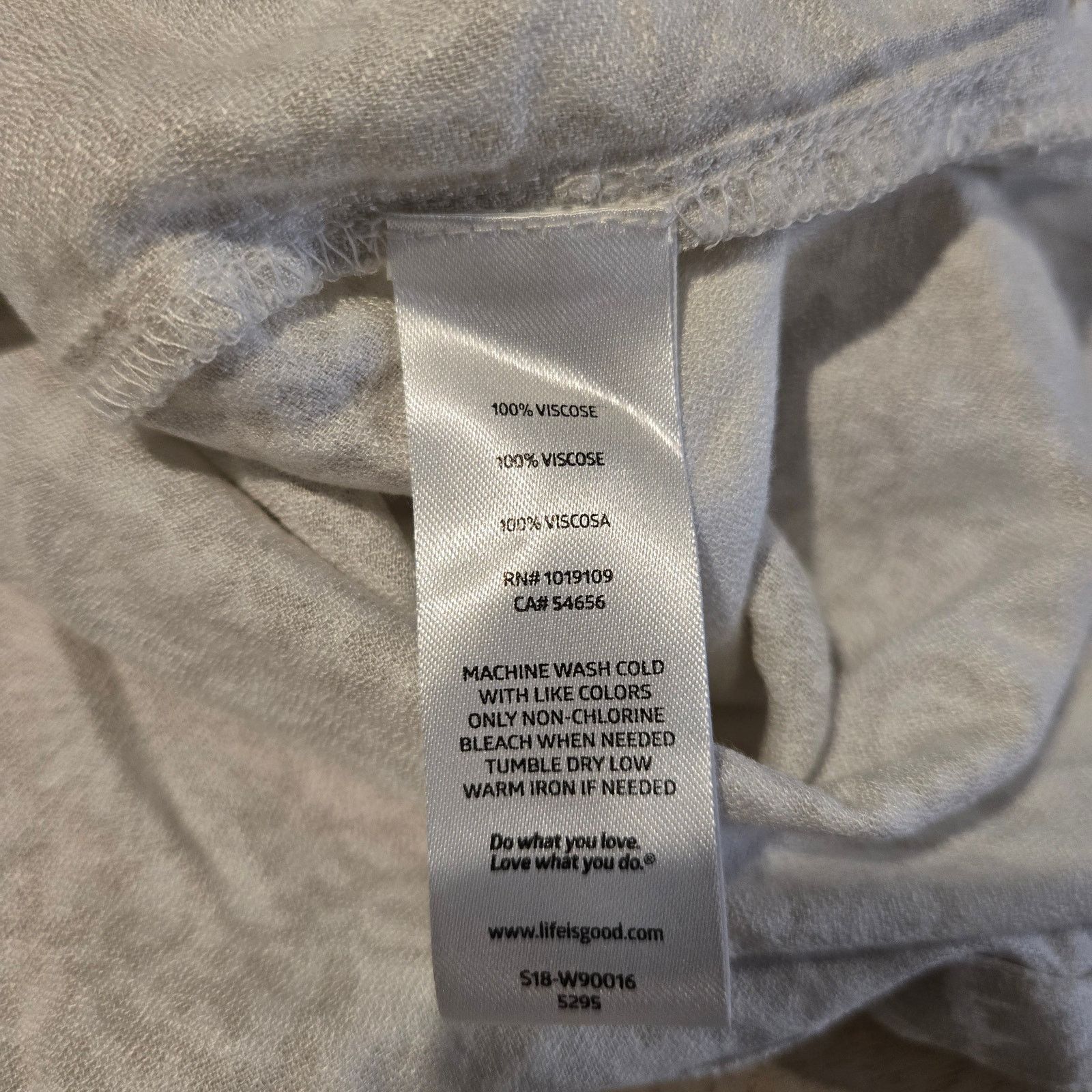 Life is Good Life Is Good Beige 3/4 Sleeve Relaxed Fit Pullover Top sz L Size L / US 10 / IT 46 - 6 Thumbnail