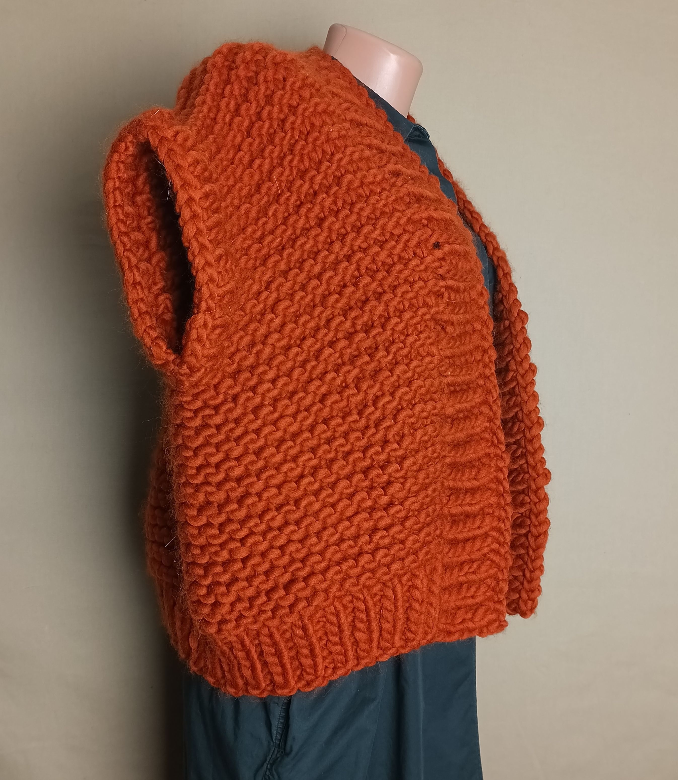 Handmade Club Knit Switzerland Handmade Wool Vest Size M / US 6-8 / IT 42-44 - 4 Thumbnail