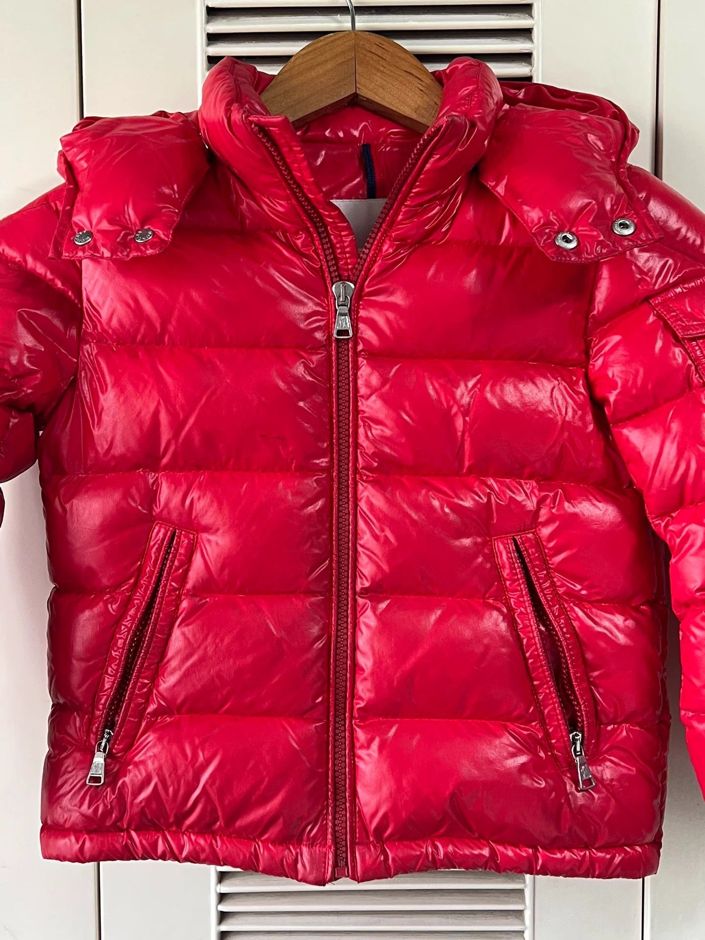 Moncler Moncler Kids Red Shiny Maya 116cm Down Jacket Size XS / US 0-2 / IT 36-38 - 3 Thumbnail