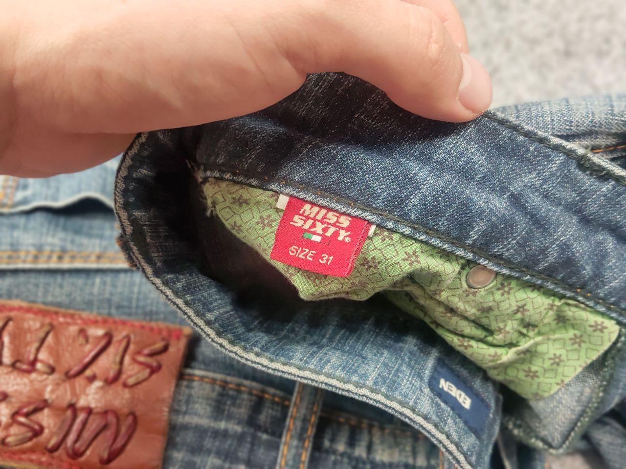 Miss Sixty Vintage Miss Sixty Y2K Style Eden Faded Denim Straight Jeans Size 31" - 19 Thumbnail