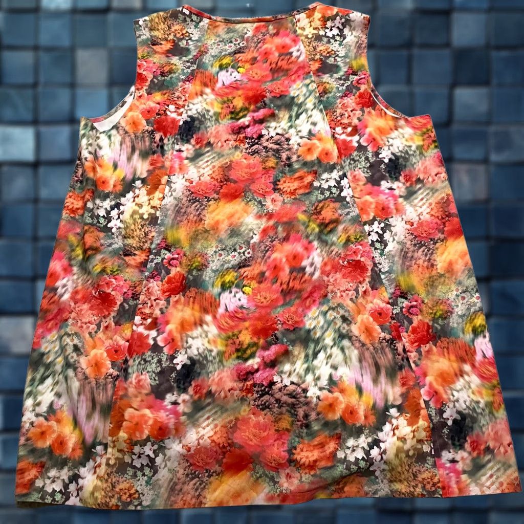 Athleta Athleta Tank Women M Multicolor Floral Sleeveless Gym Refined Zephyr Basic Pattern: Floral All Seasons Lightweight Stretch Yoga & Gym Spirit 90s Size M / US 6-8 / IT 42-44 - 1 Thumbnail