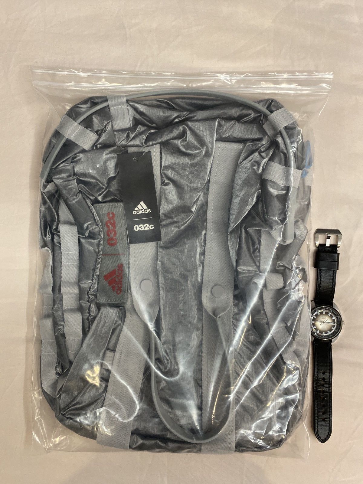 032c × Adidas REFLECTIVE SILVER TOTE FROM ADIDAS X 032C Size ONE SIZE - 11 Thumbnail