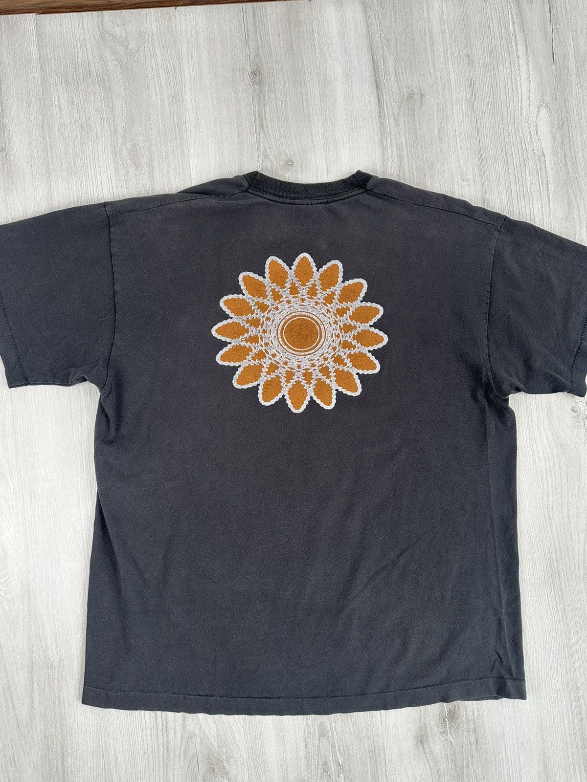 Band Tees × Vintage RAVE Against The Machine Vintage Band Tee Size US XL / EU 56 / 4 - 2 Thumbnail