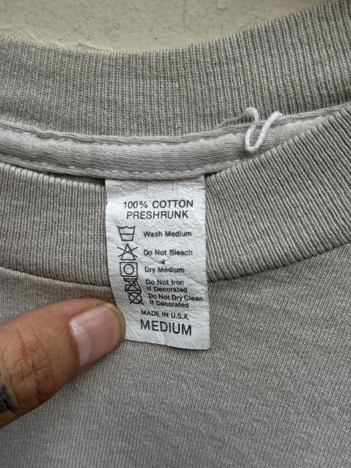 Vintage 80’s Quiksilver T-shirt Short Sleeve T Shirts