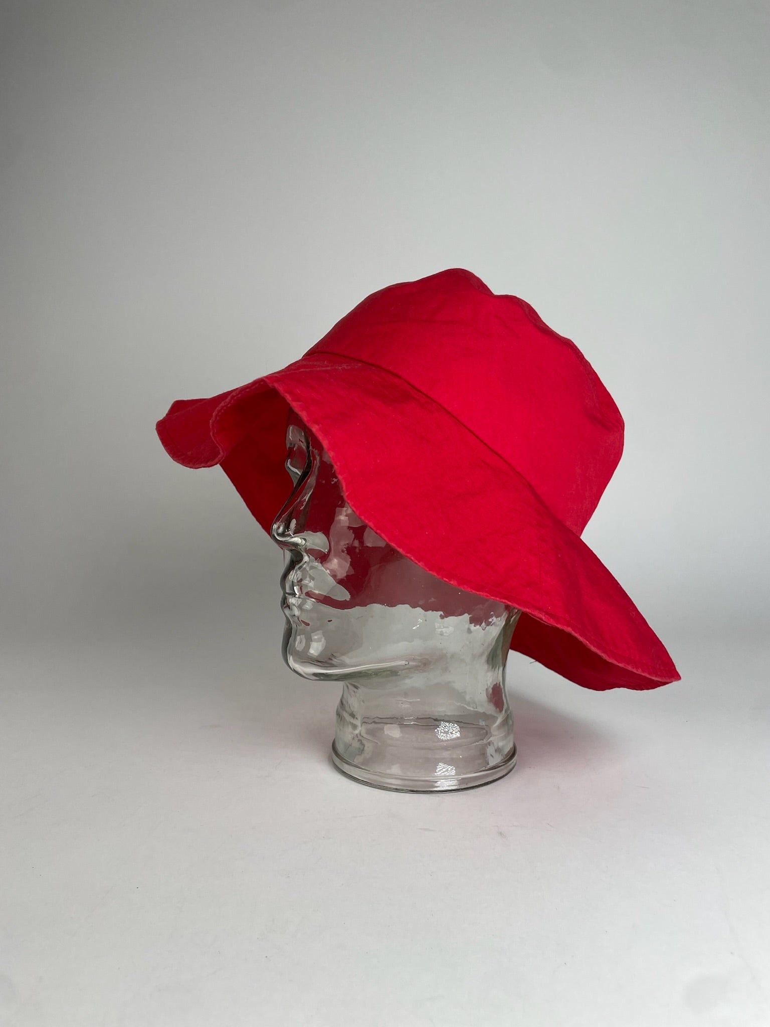 Celine Vintage Paris Sun Hat Red Size ONE SIZE - 1 Thumbnail