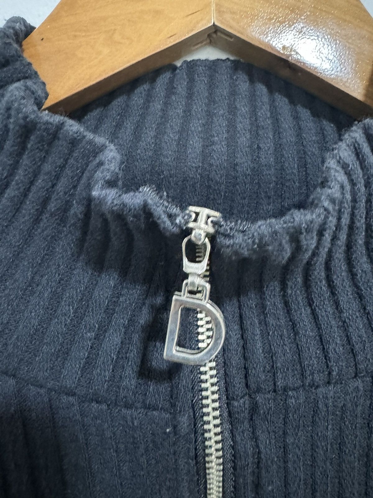 Designer × Dolce & Gabbana × Vintage Dolce Gabbana Stretchable Zipper Top Size ONE SIZE - 5 Thumbnail