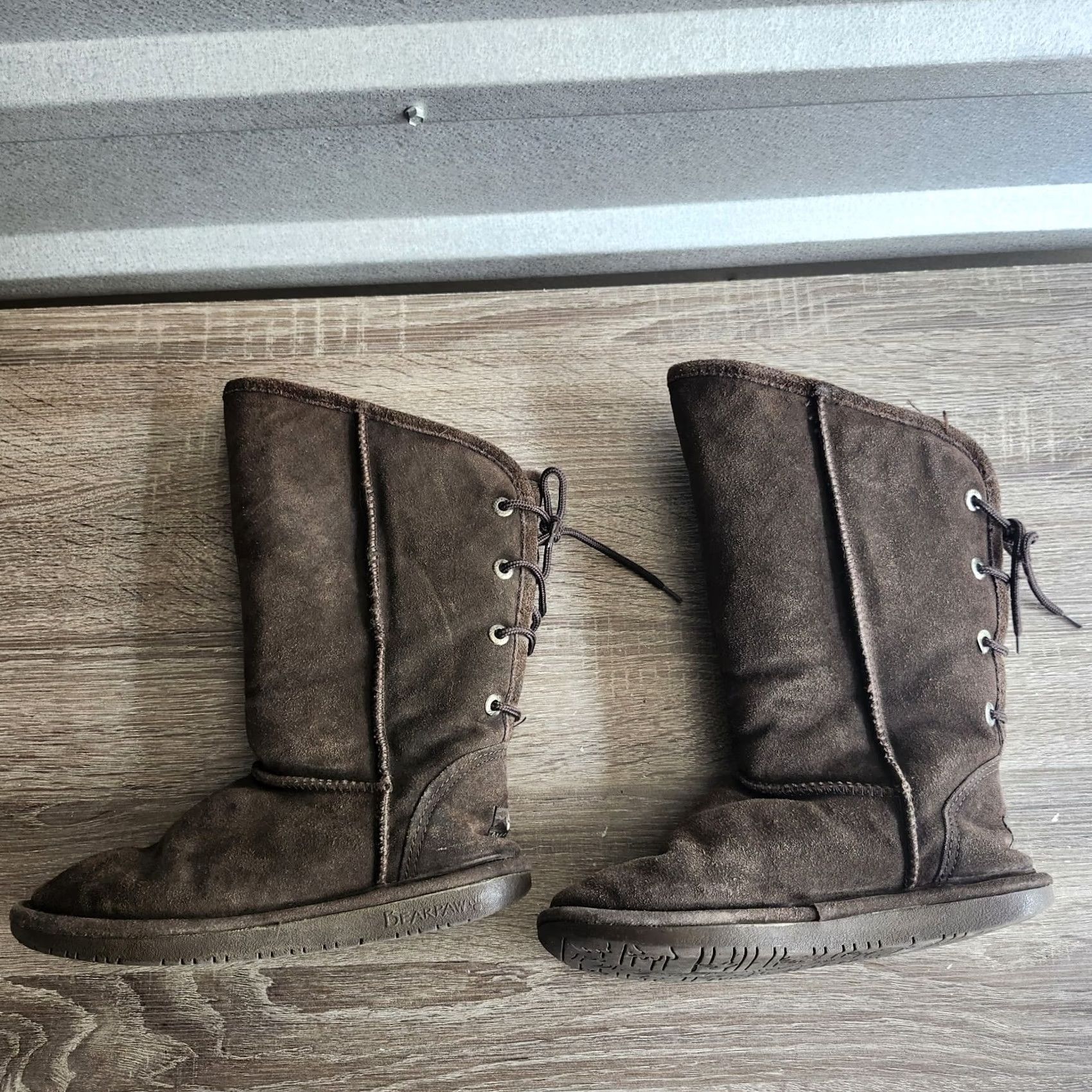 Vintage VINTAGE Bear Paw Women's Bootie - Boots - Dark Brown Suede - Size 6 - 90s - Lace Up - Winter Fall Spring - Brown - Women Size US 6 / IT 36 - 5 Thumbnail