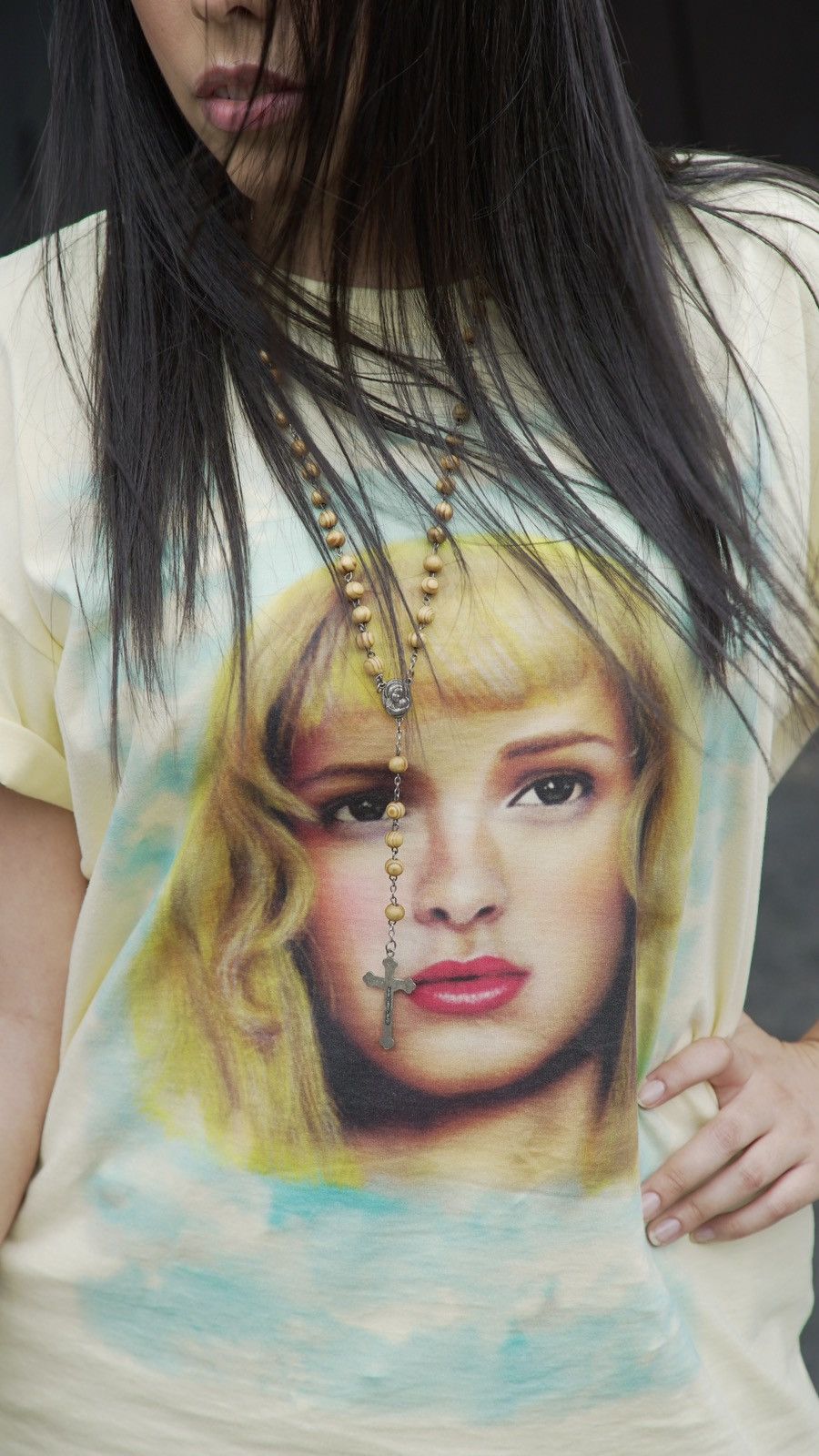 Vintage Winona Ryder Airbrush style tshirt Size S / US 4 / IT 40 - 1 Thumbnail