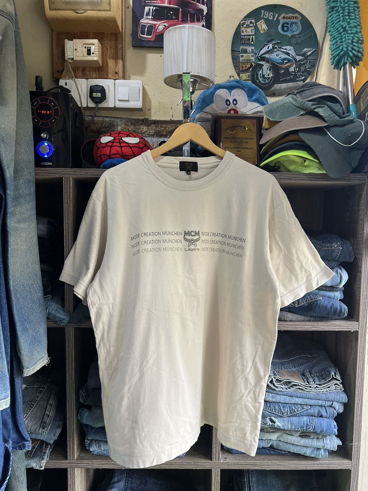 MCM 🔥Vintage MCM Mode Creation Munchen Logo Tees Size US L / EU 52-54 / 3 - 1 Thumbnail