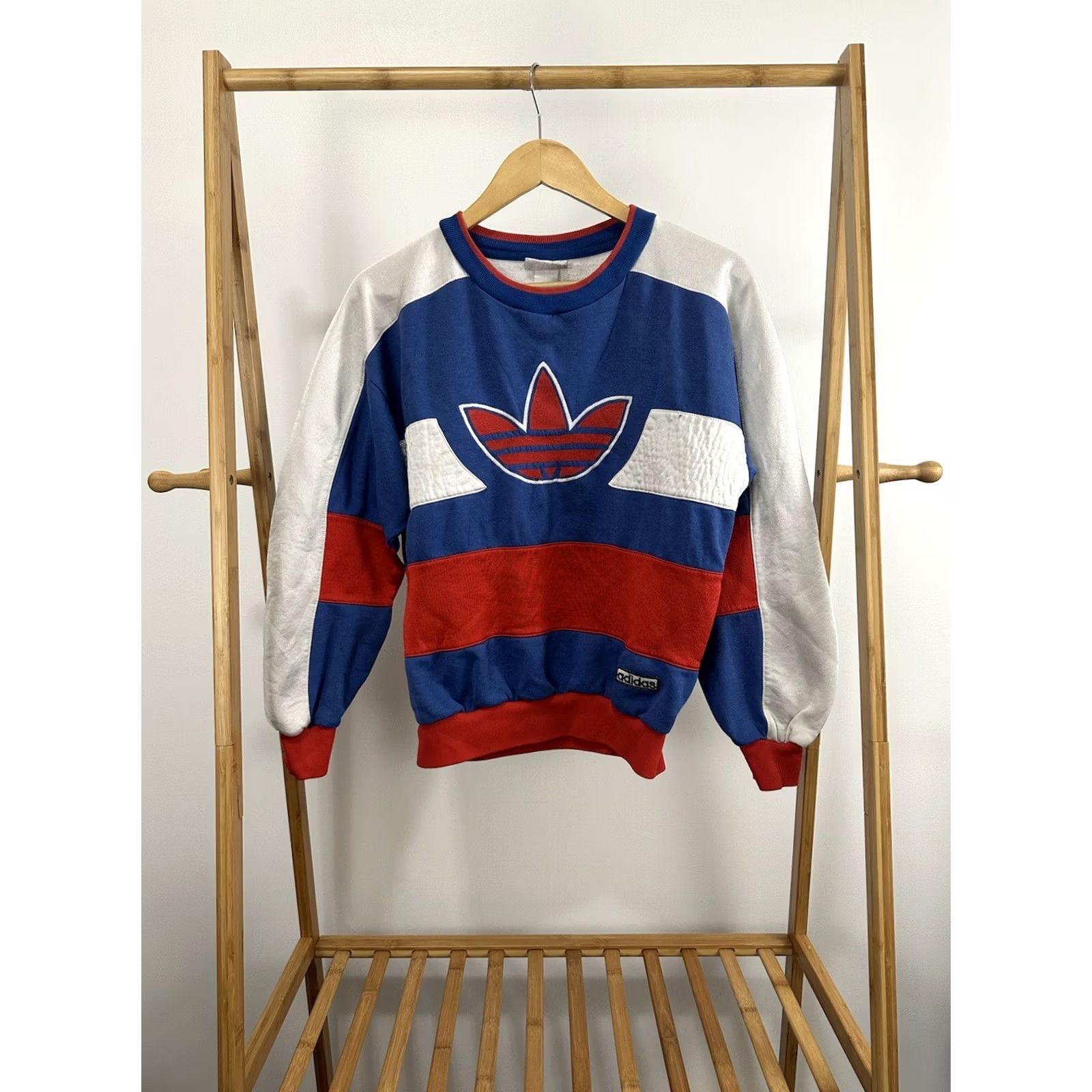 Adidas VTG Adidas Trefoil Color Block Striped Bold Crewneck Sweatshirt Size S Mens Multicolor USA 80s Size US S / EU 44-46 / 1 - 2 Thumbnail