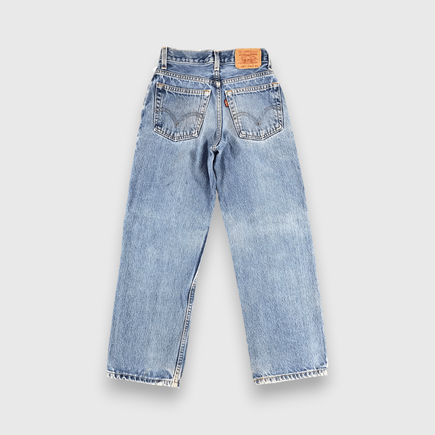 Levi's W24 Vintage Levis 550 Jeans Faded Blue Denim 24 x 25 -J960 Size US 26 / EU 42 - 2 Thumbnail