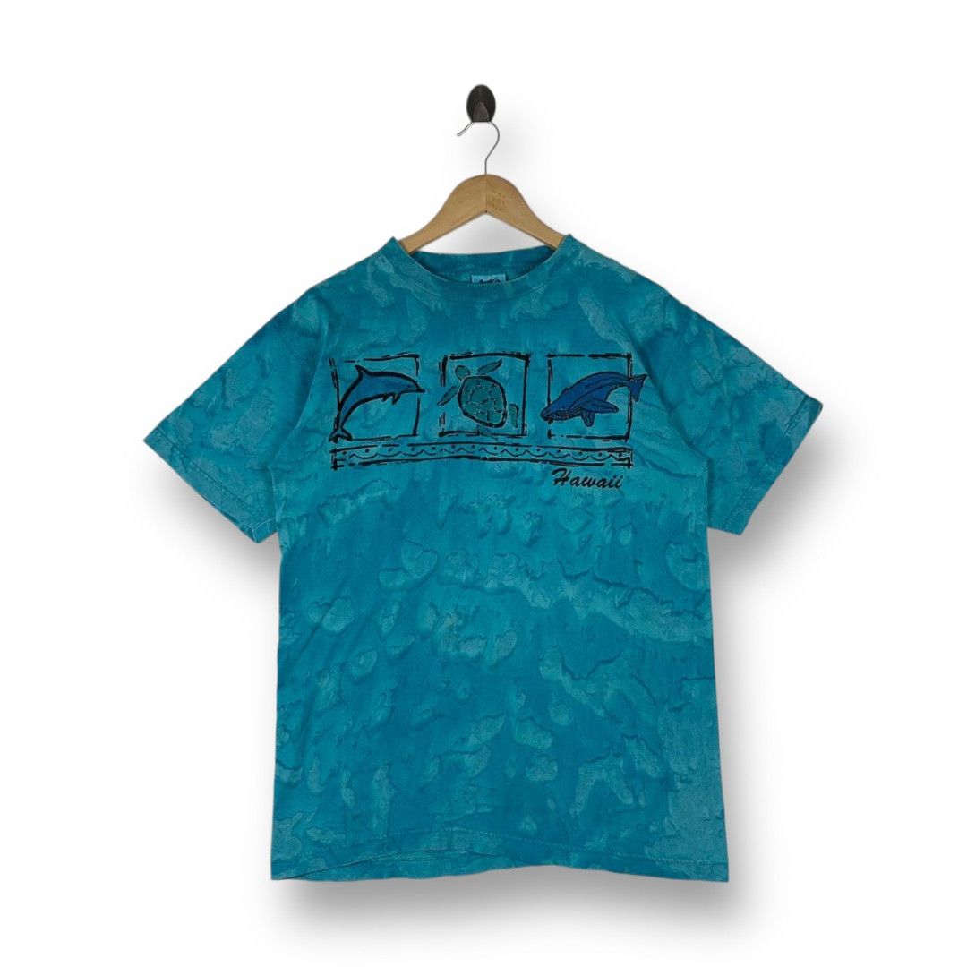 Vintage Vintage 90s Hawaii Sea Life Dolphin Turtle Whale Graphic Tee Size US M / EU 48-50 / 2 - 1 Thumbnail