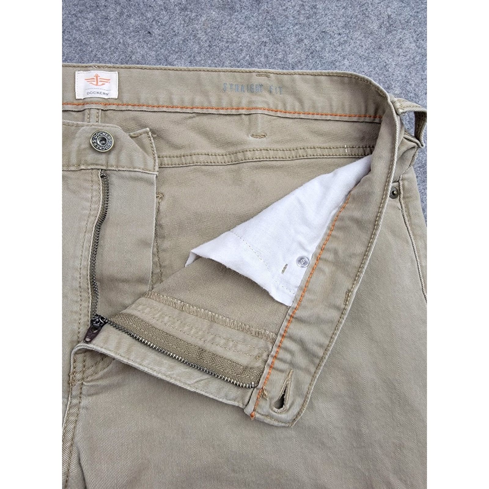 Dockers Dockers Jeans Mens 38x34 Khaki Tan Straight Fit 5-Pocket Jeans Men Inseam 31 Regular Stretch Pockets Size US 38 / EU 54 - 4 Thumbnail