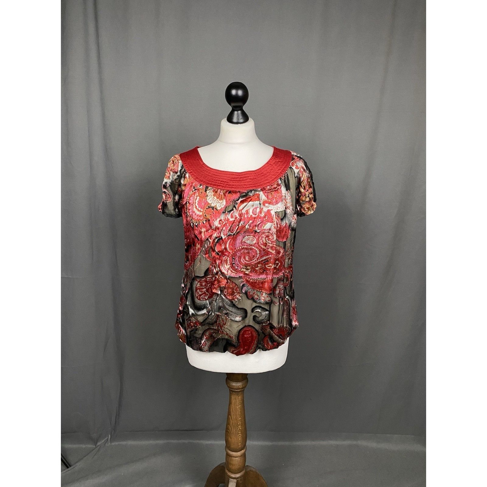 Chloe Chloe Women's Red Floral Silk Tunic T-Shirt Size US 8 Size M / US 6-8 / IT 42-44 - 3 Thumbnail