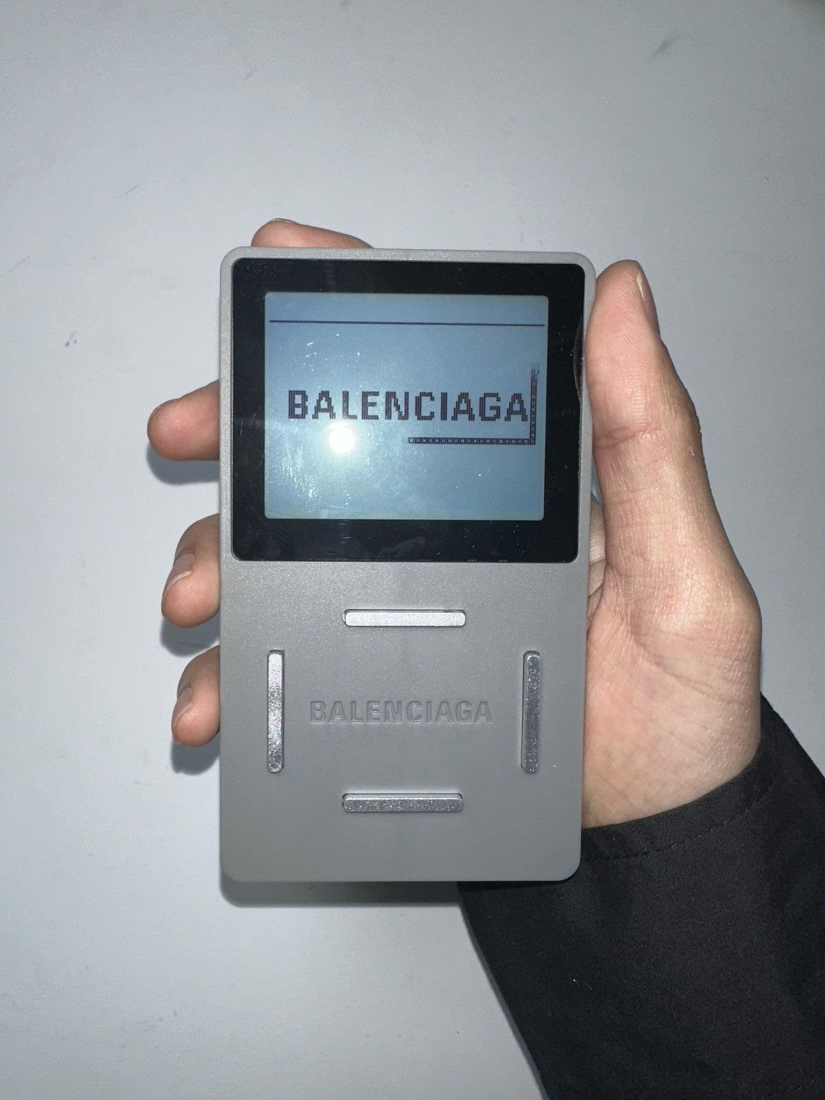 Balenciaga Balenciaga snake game console Size ONE SIZE - 2 Thumbnail